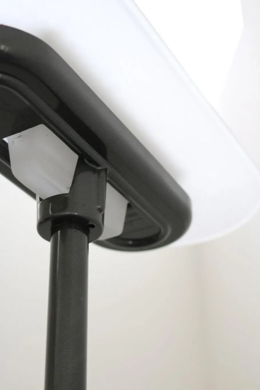 Sale Pamono Jill A380 Floor Lamp by Perry King for Arteluce, 1980s