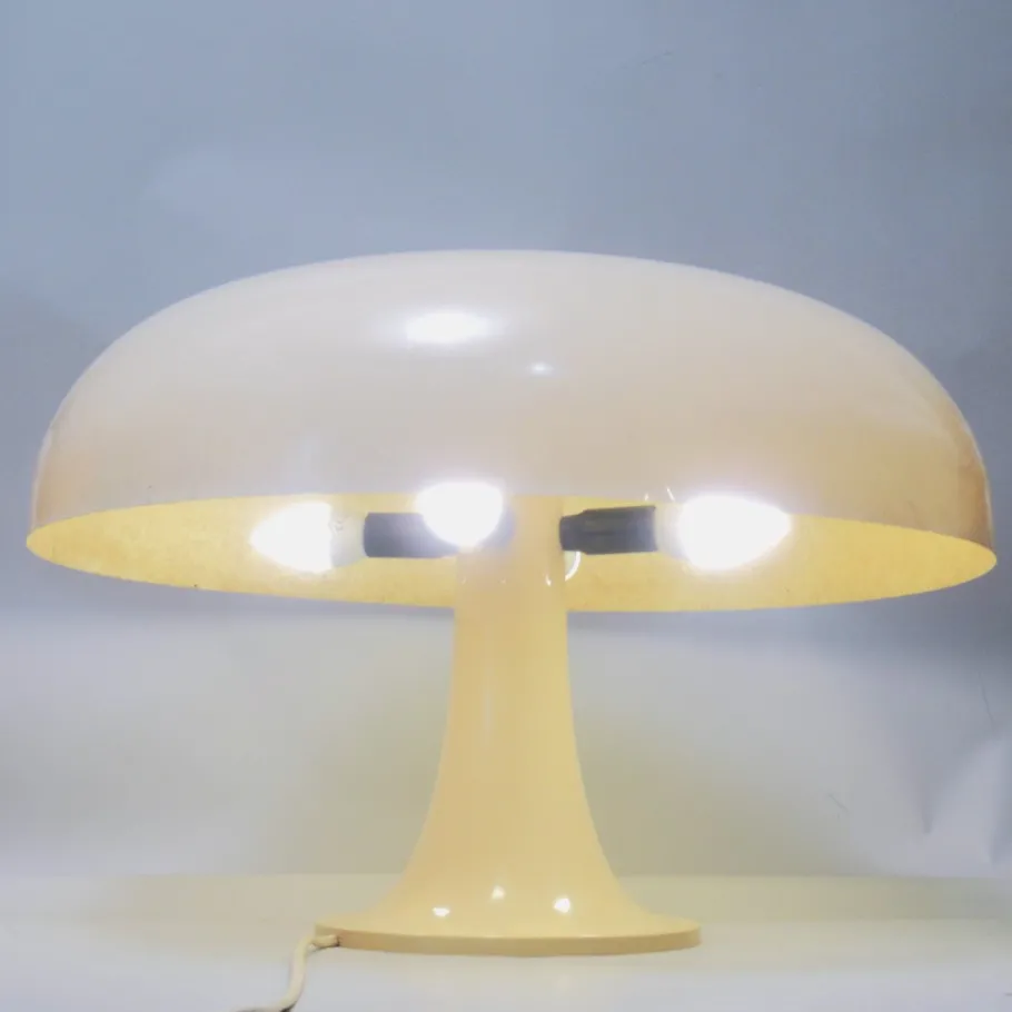 Hot Pamono Lampe Nesso 1st Edition Giancarlo Mattioli Artemide 1965 by Giancarlo Mattioli for Artemide