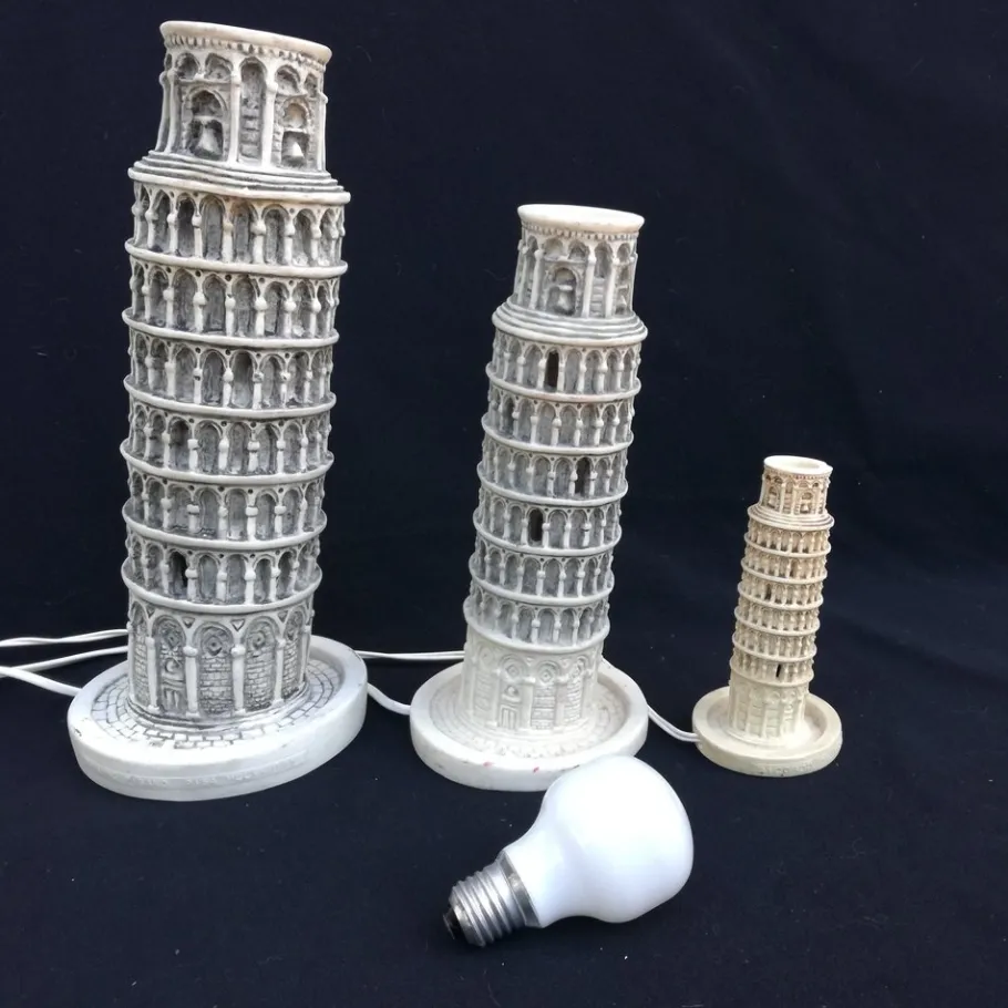 Outlet Pamono Lamps Tower of Pisa in Resin, Italy, 1970s, Set of 3