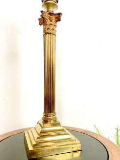 New Pamono Large Antique Bronze Corinthian Table Lamp, 1900s