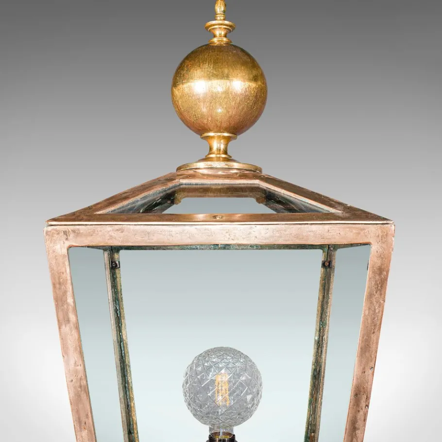 Hot Pamono Large Antique English Courtyard Light in Bronze, 1870s