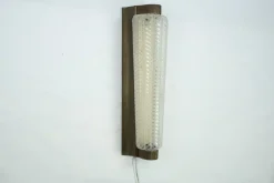 Sale Pamono Large Art Deco Sconce in Brass and Acrylic, 1930s