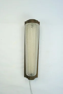 Sale Pamono Large Art Deco Sconce in Brass and Acrylic, 1930s