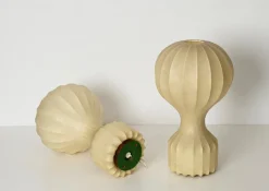 Outlet Pamono Large Beige Gatto Cocoon Table Lamps attributed to Castiglioni for Flos, Italy, 1960s, Set of 2