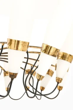 Clearance Pamono Large Chandelier in Opaline Glass and Brass from Stilnovo, 1950s
