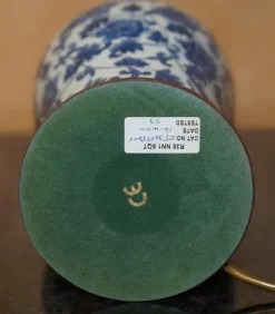 Hot Pamono Large Chinese Porcelain Table Lamp