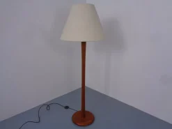 Hot Pamono Large Danish Teak Floor Lamp from Dyrlund, 1960s