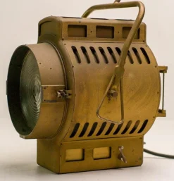 Online Pamono Large Film Industry Spotlight from Fototon