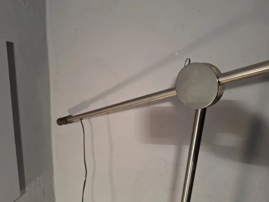 Sale Pamono Large Floor Lamp in Chromed Metal with Black Acrylic Glass Lampshade and Travertine Base, 1960s