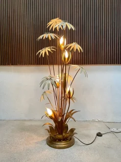 Clearance Pamono Large Florentine Style Gilt Metal Table or Floor Lamp by Hans Kögl, 1970s