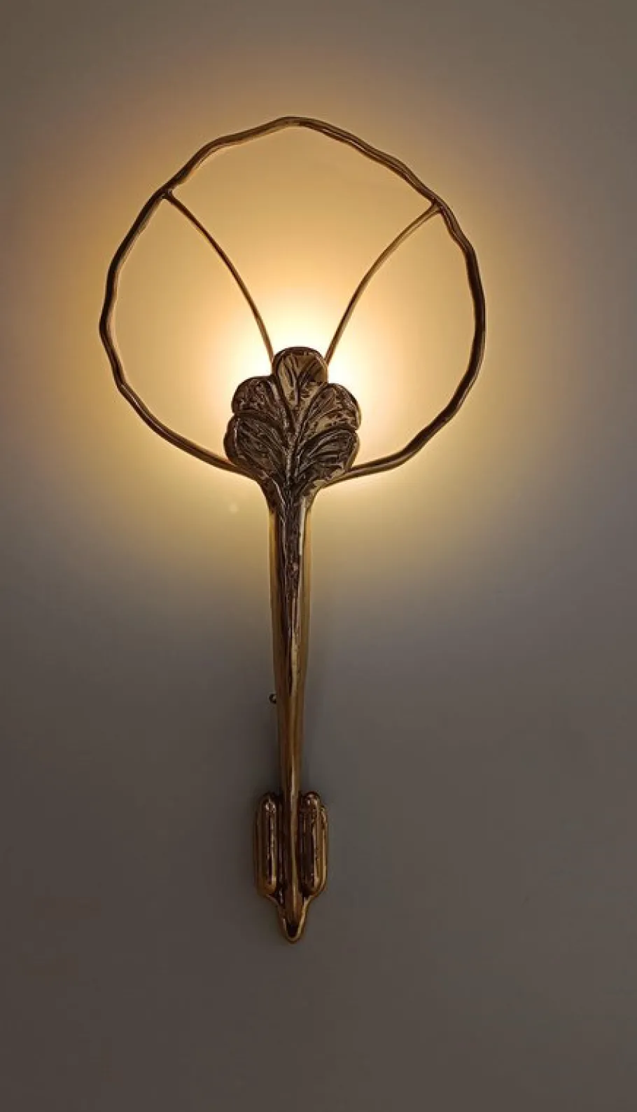 New Pamono Large Italian Floral Sculptural Brass Wall Sconce, 1970s