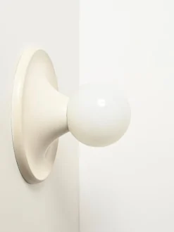 Online Pamono Large Ivory Light Ball Wall Lamp by Castiglioni for Flos, 1965
