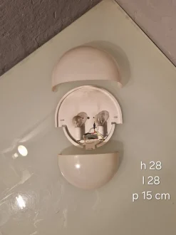 Sale Pamono Large Mania Wall Lamps in Plastic by Vico Magistretti for Artemide, 1960s, Set of 2