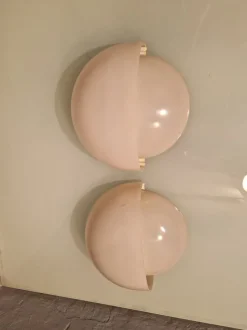 Sale Pamono Large Mania Wall Lamps in Plastic by Vico Magistretti for Artemide, 1960s, Set of 2