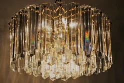 Online Pamono Large Mid-Century Glass and Gilt Brass Chandelier from J.T. Kalmar