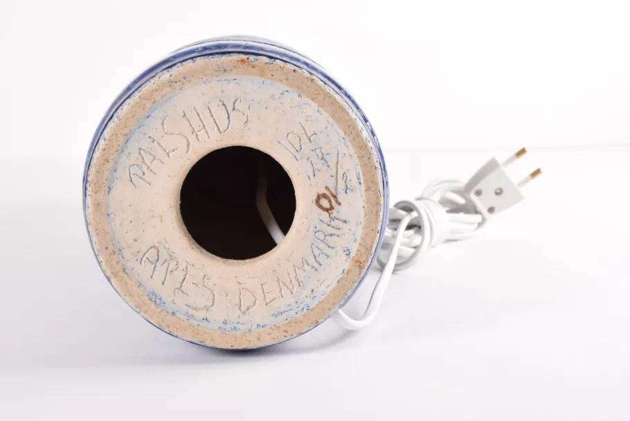 Discount Pamono Large Mid-Century Modern Dark Blue Ceramic Table Lamp from Palshus, Denmark, 1960s