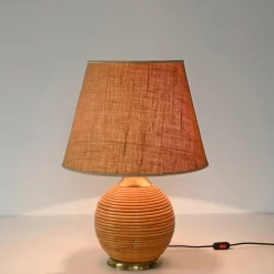 Hot Pamono Large Mid-Century Table Lamp in Rattan and Brass attributed to Vivai del Sud, Italy, 1970s
