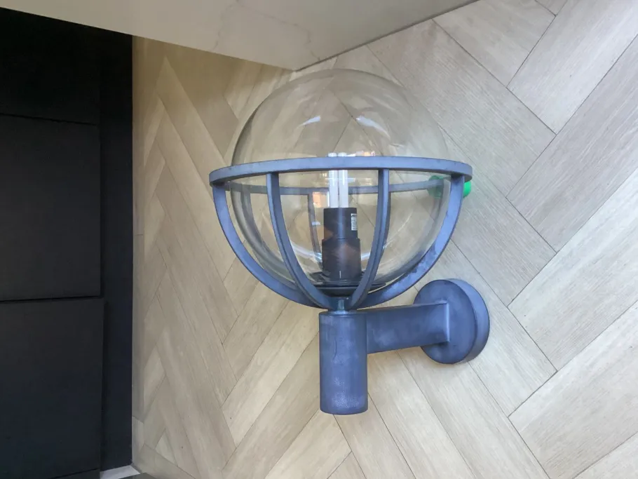 Hot Pamono Large Model Bega Out Side Wall Garden Lamp