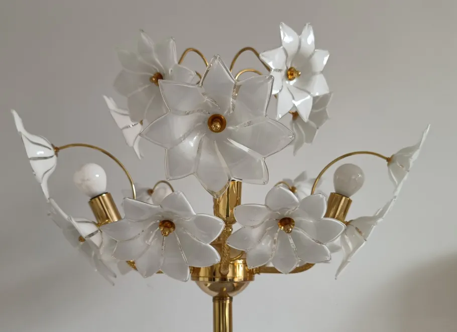 New Pamono Large Murano Flower Floor Lamp, Italy, 1970s