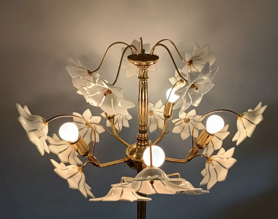 New Pamono Large Murano Flower Floor Lamp, Italy, 1970s