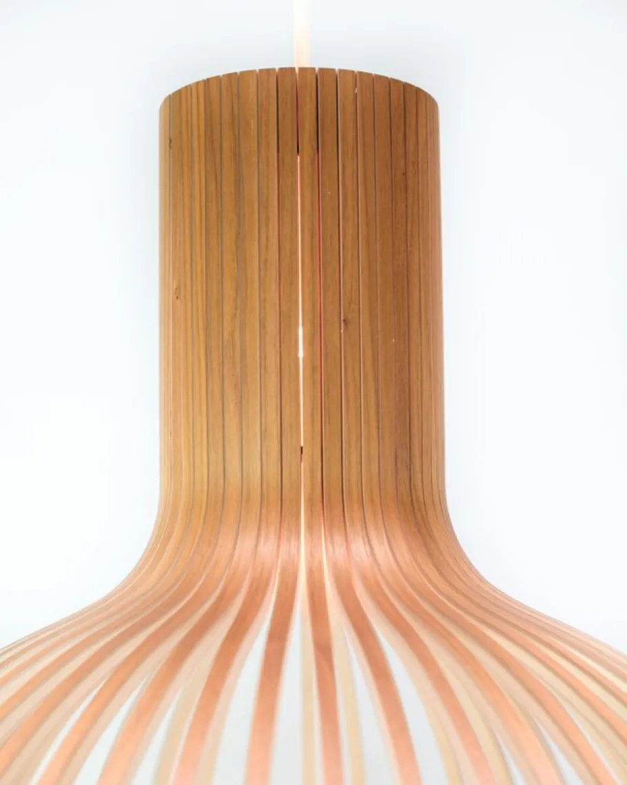 Sale Pamono Large Octo 4240 Pendant in Birch Wood by Seppo Koho for Secto Design