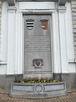 Hot Pamono Large Outdoor Wall-Mounted Lanterns, 20th Century, Set of 2