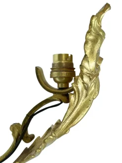 Best Pamono Large Sconce in Gilded Brass With Acanthus Ornament