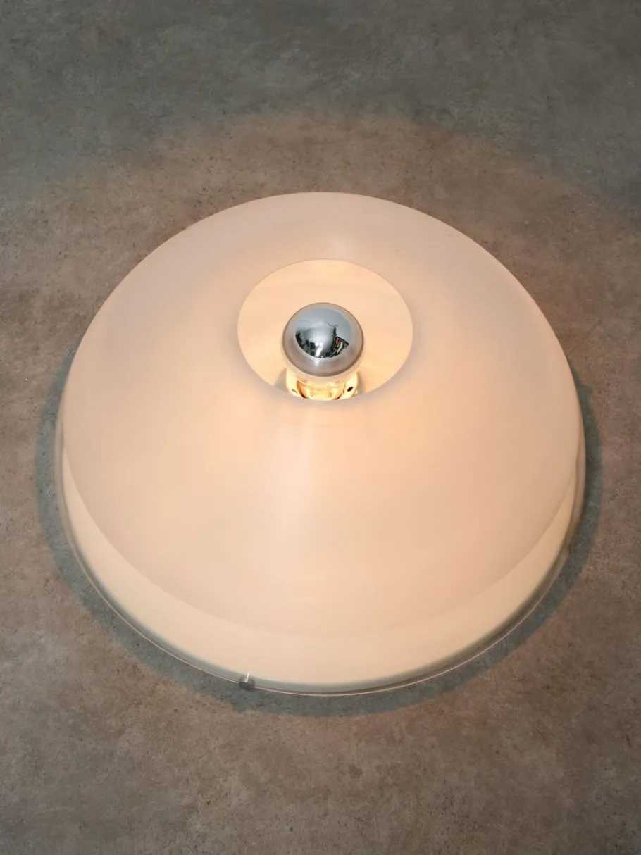 Discount Pamono Large Tam-Tam Wall Lamps by Yoshiko Hasabe for Guzzini, 1970s, Set of 2