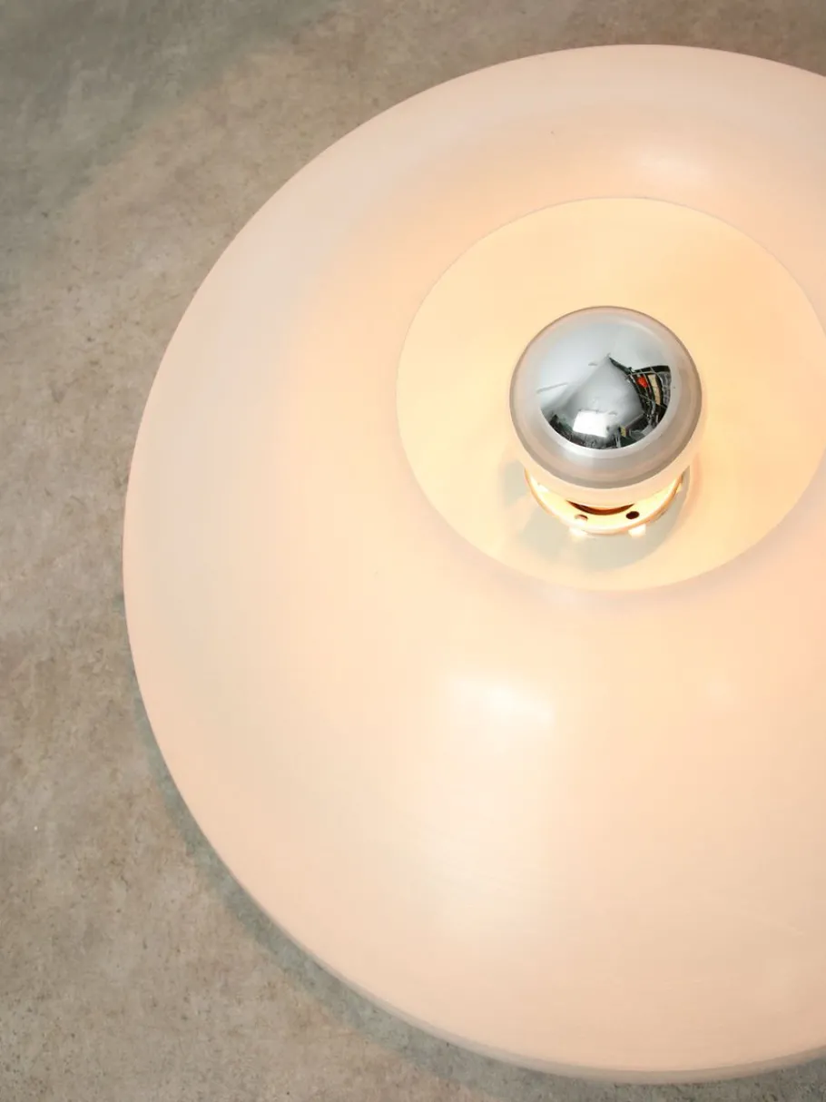 Discount Pamono Large Tam-Tam Wall Lamps by Yoshiko Hasabe for Guzzini, 1970s, Set of 2