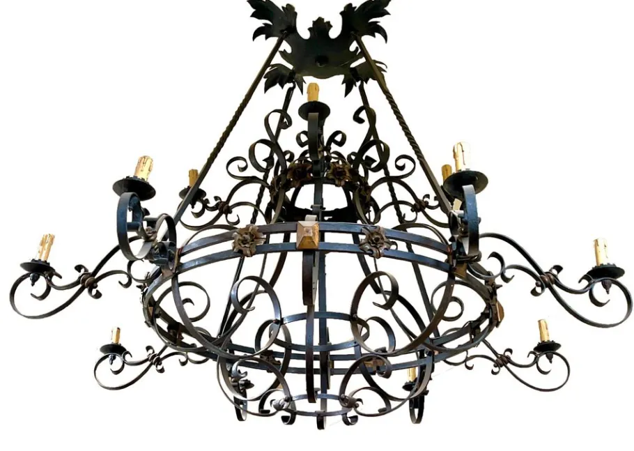 Clearance Pamono Large 19th Century French Wrought Iron Twelve-Light Chandelier