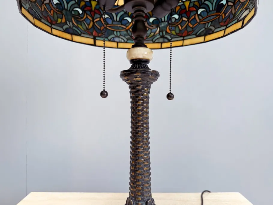 Outlet Pamono Large Tiffany Style Table Lamp in Stained Glass with Floral Shade