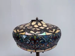 Outlet Pamono Large Tiffany Style Table Lamp in Stained Glass with Floral Shade