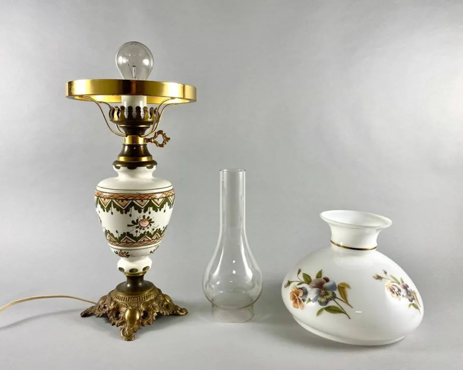 Outlet Pamono Large Vintage Art Glass Table Lamp in Brass & Ceramic with Shade