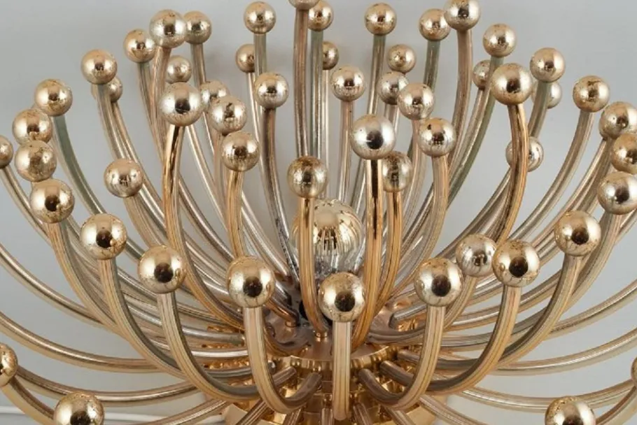 Hot Pamono Large Vintage Italian Pistillino Wall Lamp by Studio Tetrarch for Valenti, 1970s