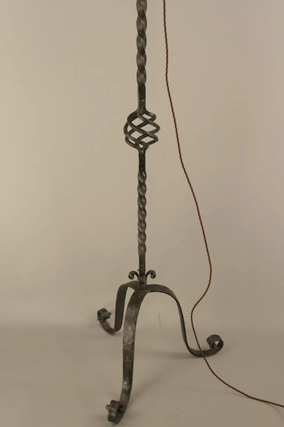 Discount Pamono Large Wrought Iron Floor Lamp, France, 1930s