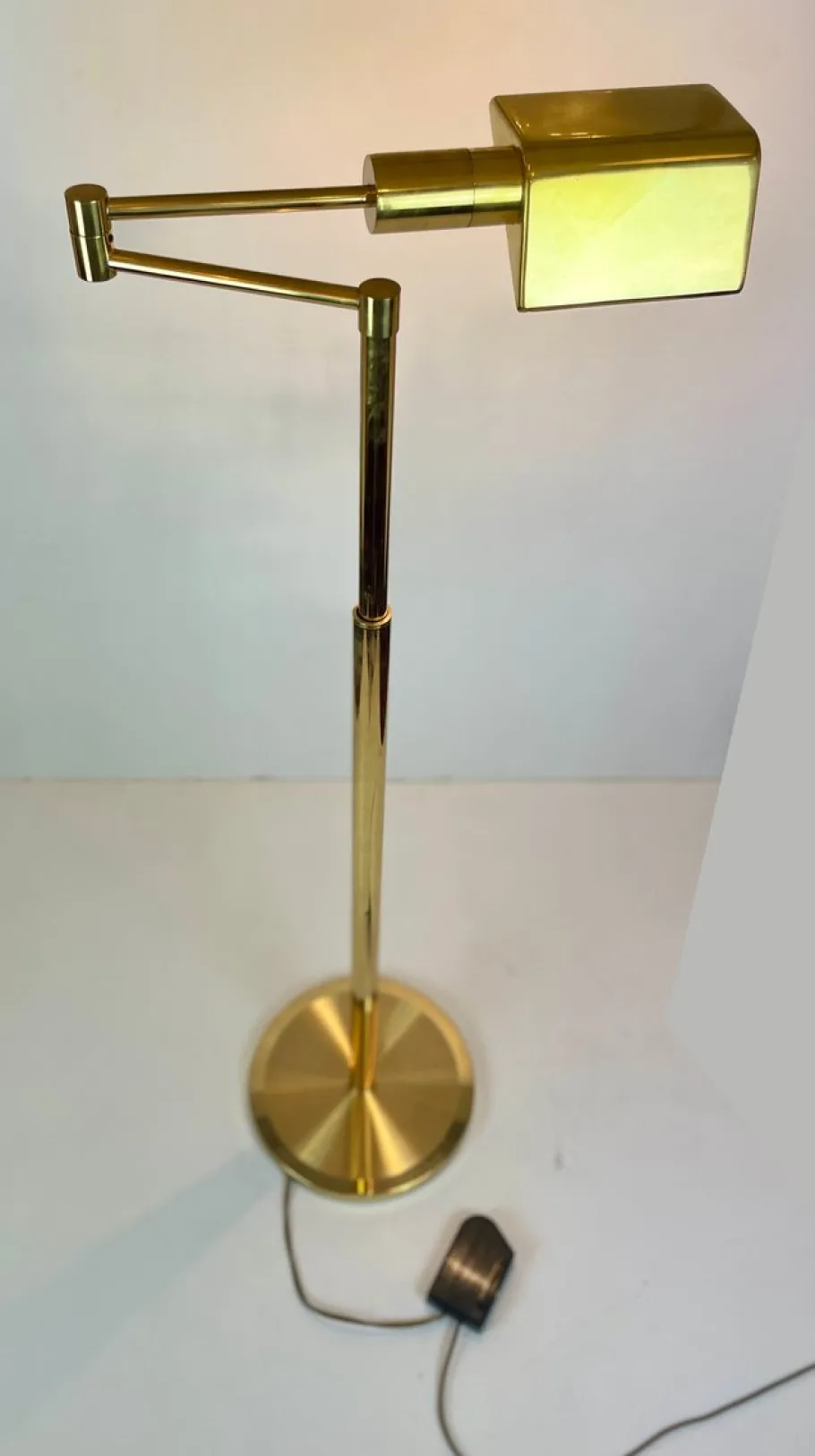 Clearance Pamono Library Brass Floor Lamp from Boulanger, 1980s