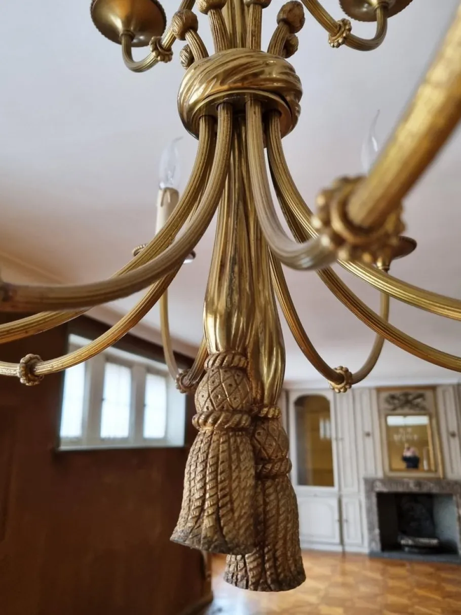 New Pamono Louis XVI 12-Light Chandelier with Tassels in Gilt Bronze