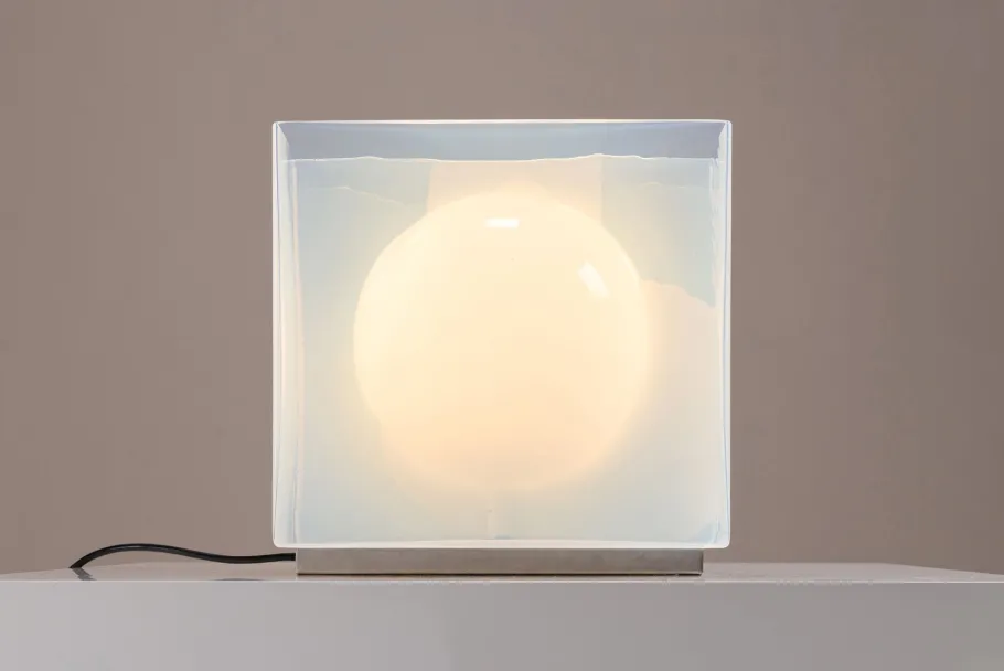New Pamono LT323 Table Lamp in Opaline Glass by Carlo Nason for Mazzega, 1970s