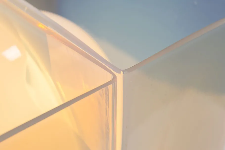 New Pamono LT323 Table Lamp in Opaline Glass by Carlo Nason for Mazzega, 1970s