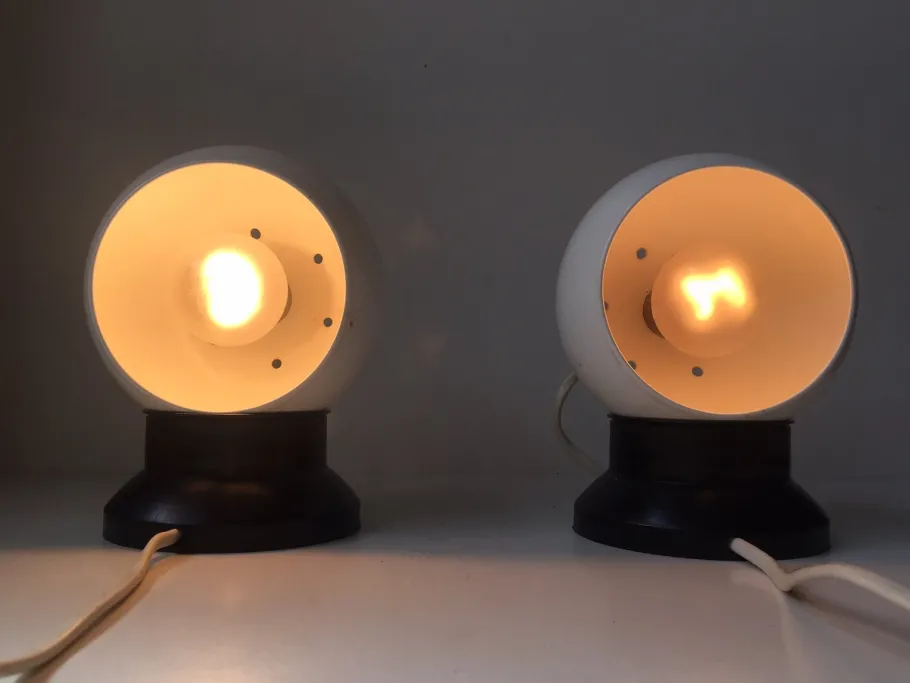 New Pamono Magnetic Danish White Enameled Ball Wall Lamps by E. S. Horn, 1970s, Set of 2