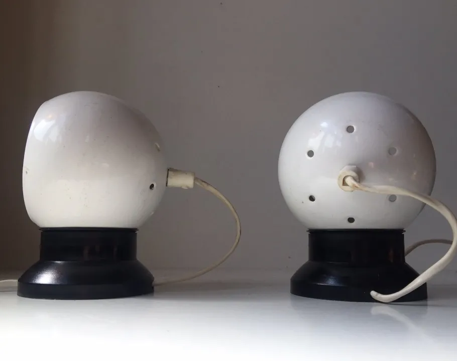 New Pamono Magnetic Danish White Enameled Ball Wall Lamps by E. S. Horn, 1970s, Set of 2
