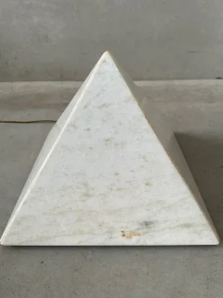 Outlet Pamono Marble Pyramid Table Lamp