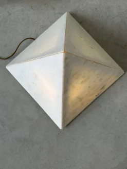 Outlet Pamono Marble Pyramid Table Lamp