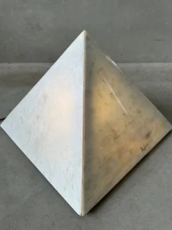 Outlet Pamono Marble Pyramid Table Lamp