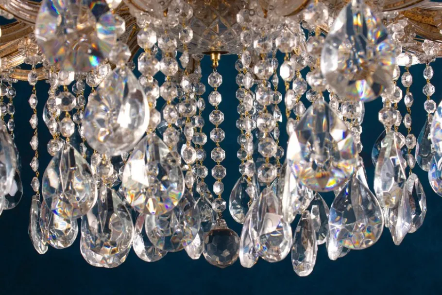 Hot Pamono Maria Theresa Chandelier in Crystal