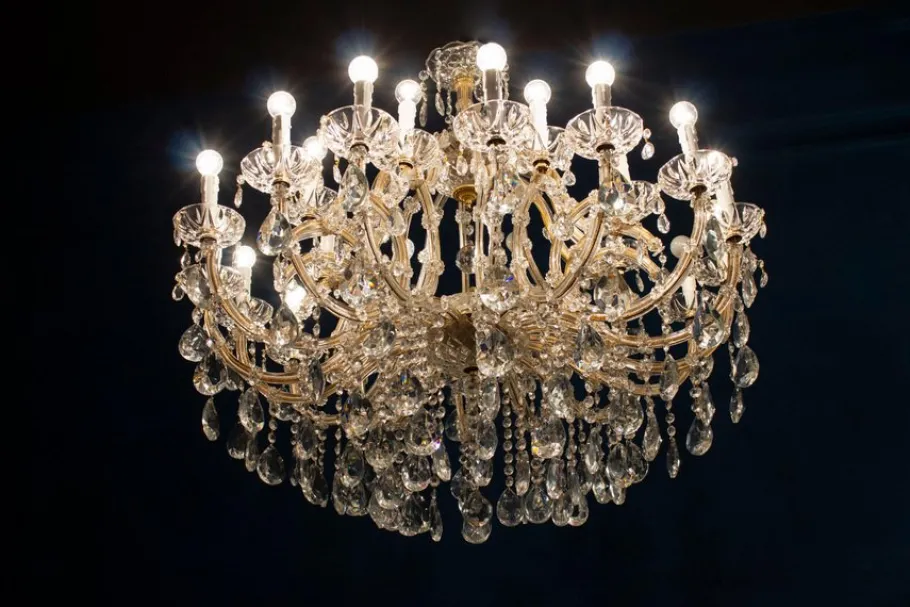 Hot Pamono Maria Theresa Chandelier in Crystal