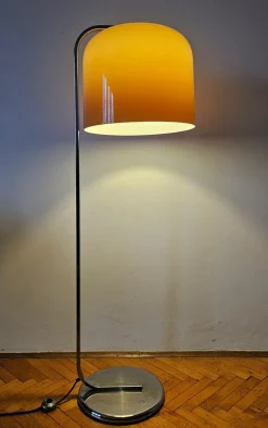 Outlet Pamono MCM Floor Lamp by Luigi Massoni for Guzzini, 1960s