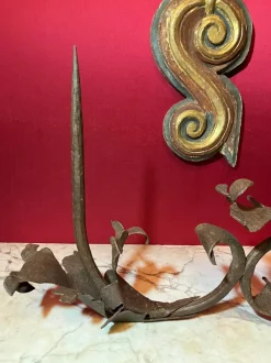 Sale Pamono Medieval Iron Torch Wall Sconce, Tuscany, Italy, 13th Century