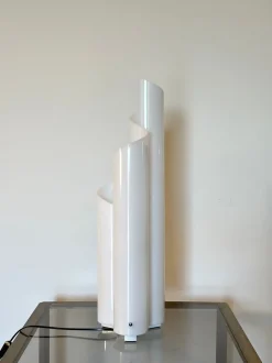 Hot Pamono Mezza Chimera Table Lamp by Vico Magistretti for Artemide, 1970s