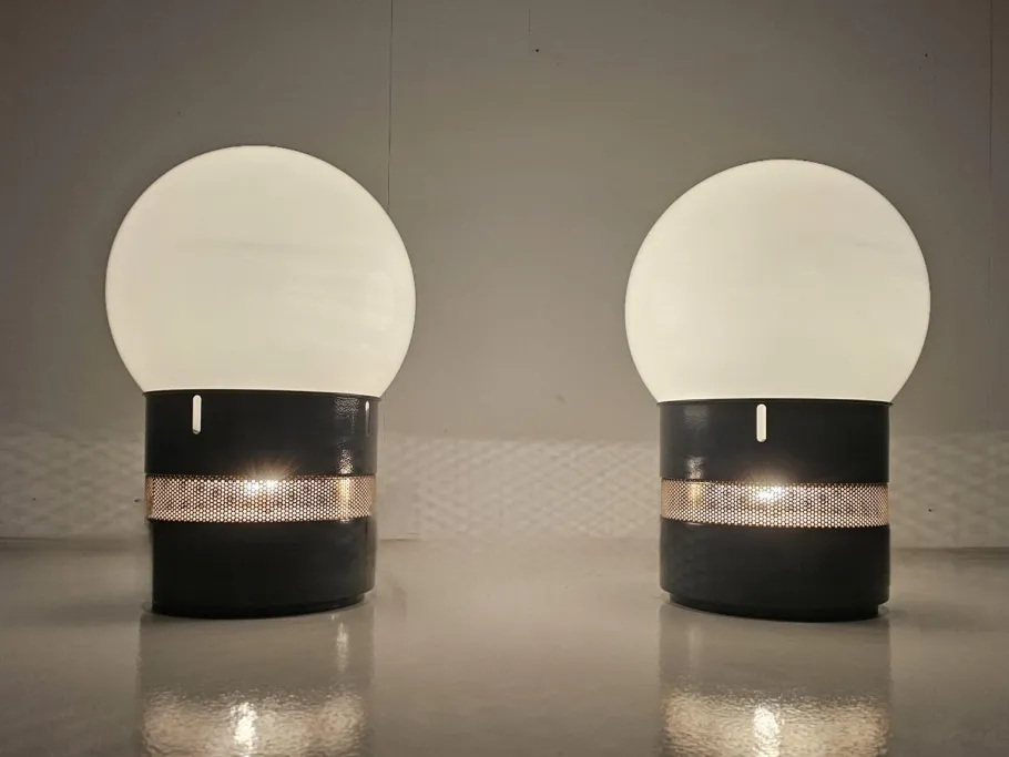 Outlet Pamono Mezzo Oracolo Lamp in Blue-Grey Finish by Gae Aulenti for Artemide